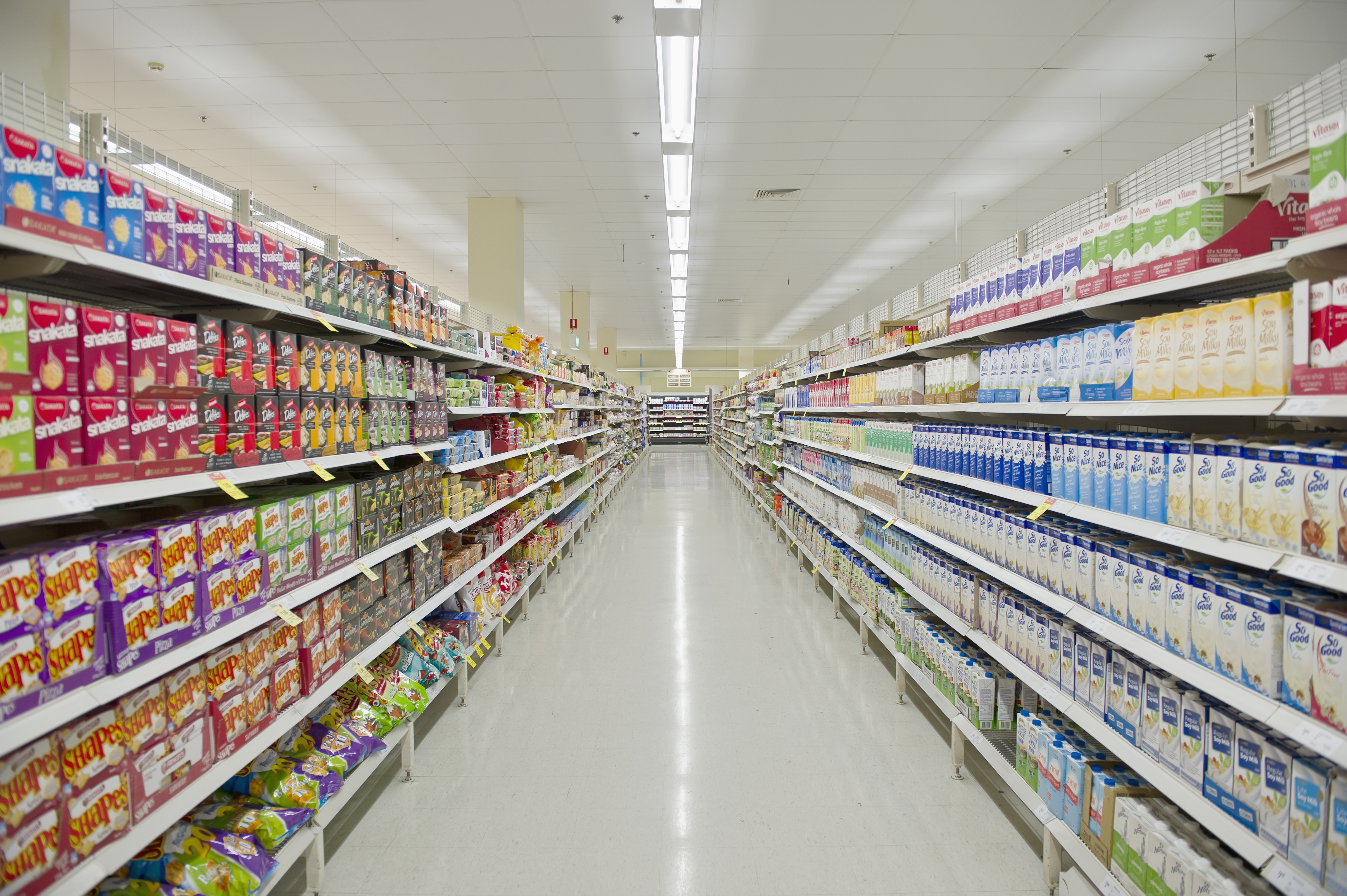 Here Are The Country's Cheapest and Priciest Supermarkets