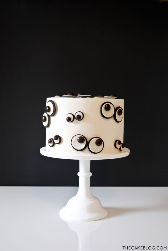 20 easy halloween cakes recipes and ideas for decorating halloween cake delishcom - Halloween Decorations Cakes 20 easy halloween cakes recipes and ideas for decorating halloween cake delishcom - Halloween Decorations Cakes