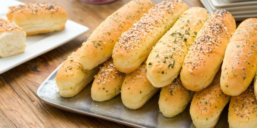 landscape-1446653066-delish-thanksgiving-breadstick-toppings.jpg