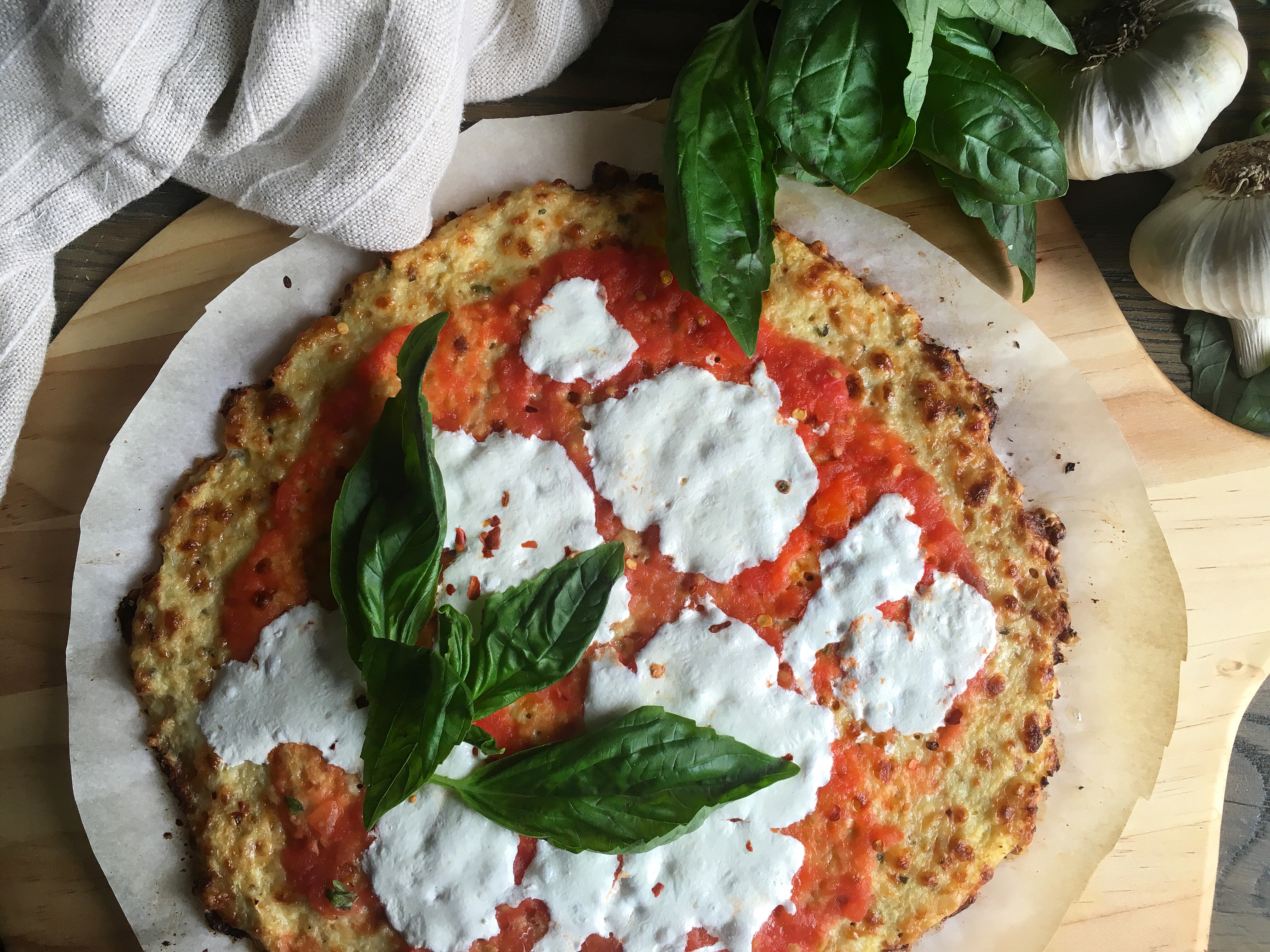 Best Cauliflower Margarita Pizza RecipeHow to Make Cauliflower