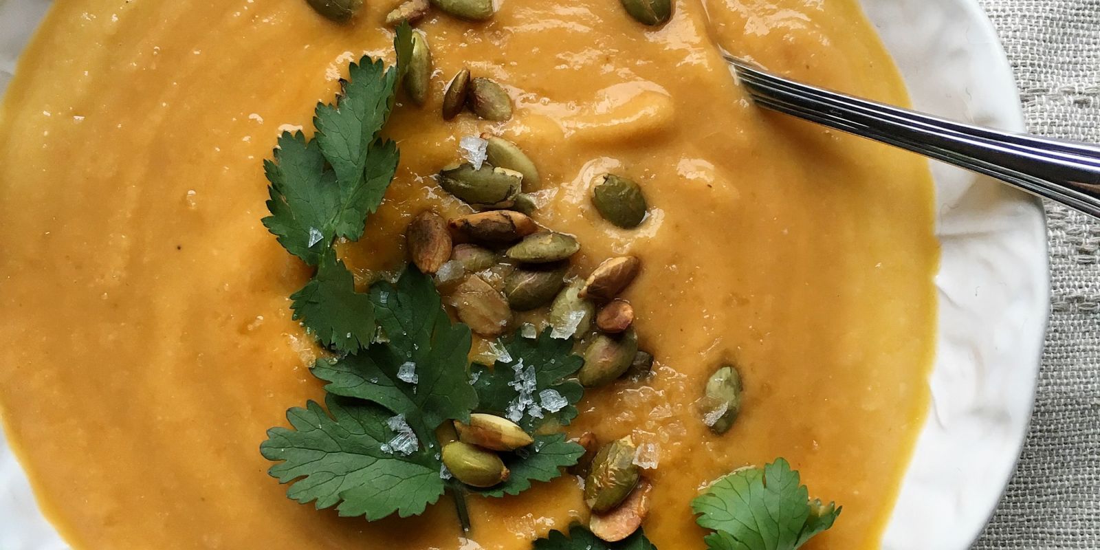 Coconut Curry Cauliflower Soup with Toasted Pepitas