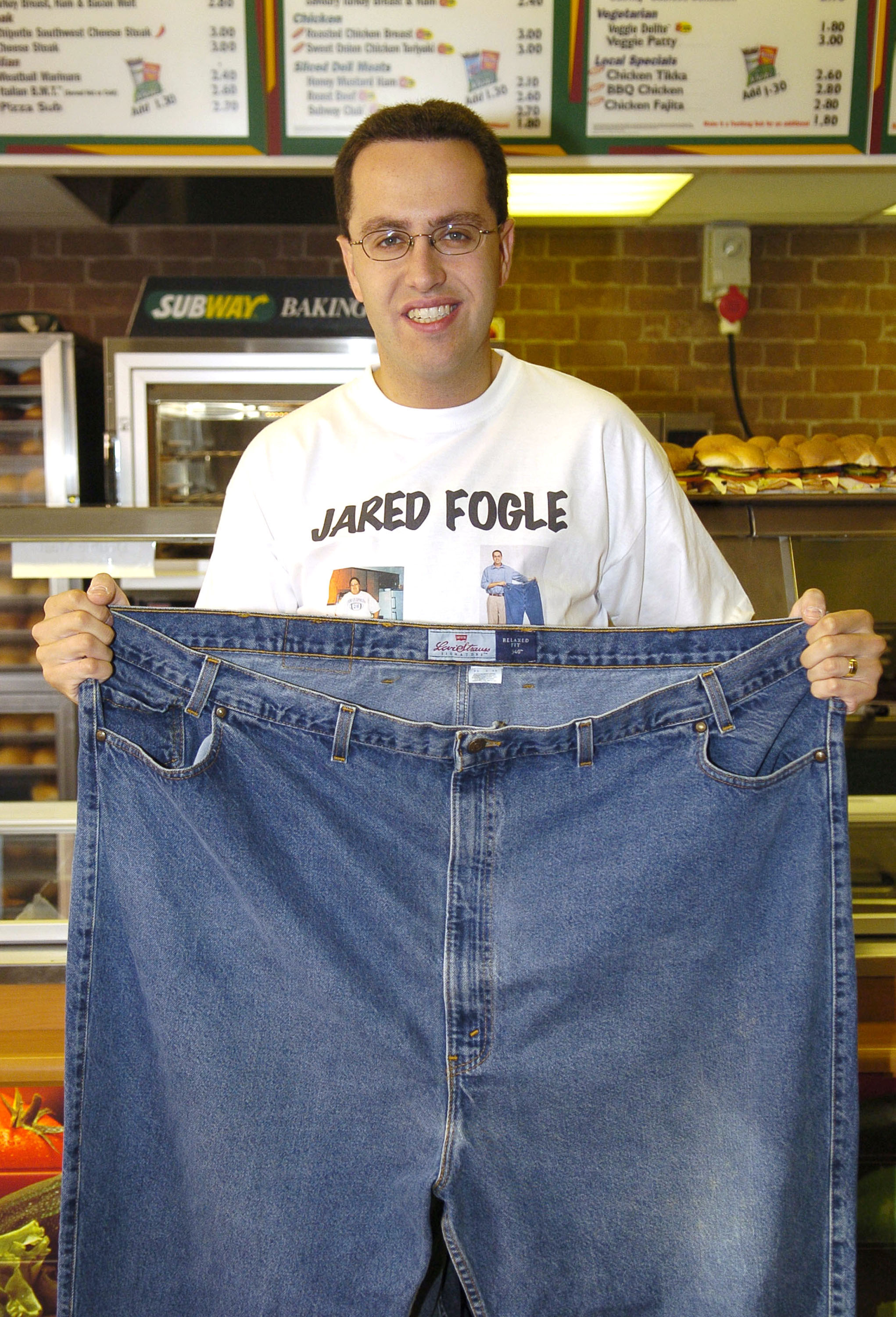 Ex Subway Spokesman Jared Fogle Gains Back Weight While In Prison ex-subway-spokesman-jared-fogle-gains-back-weight-while-in-prison