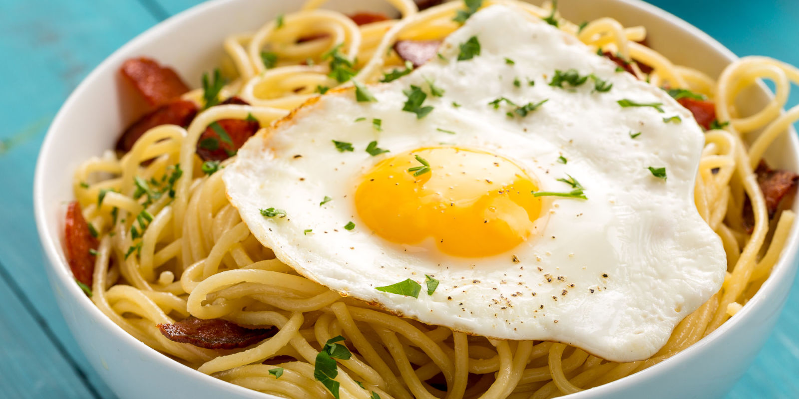 Best Spaghetti with Fried Egg and Crispy Pepperoni Recipe How to Make