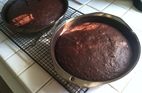 10 Weird Cake-Baking Tricks That Actually Work 10 Weird Cake-Baking Tricks That Actually Work