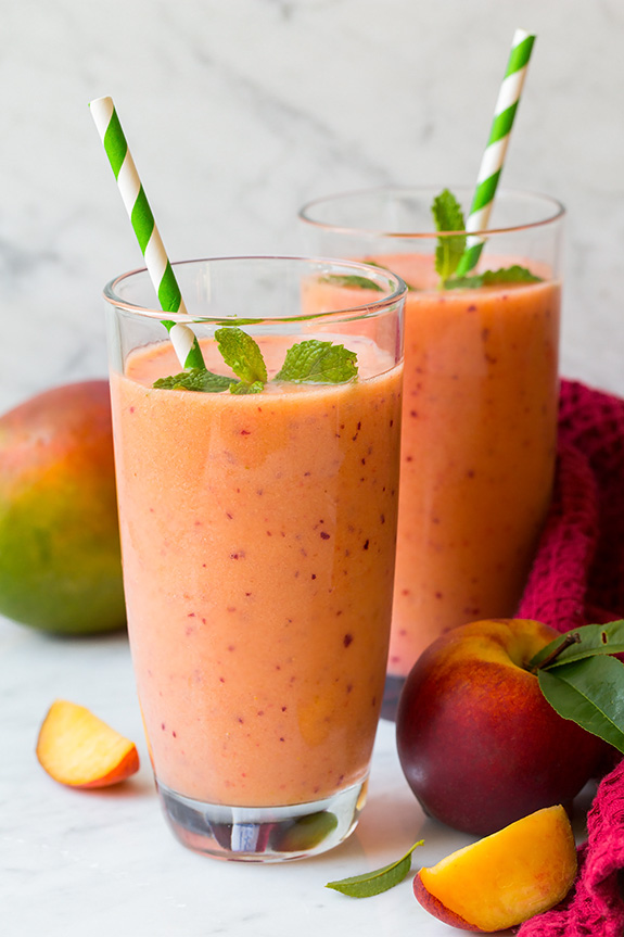 apple orange strawberry smoothie