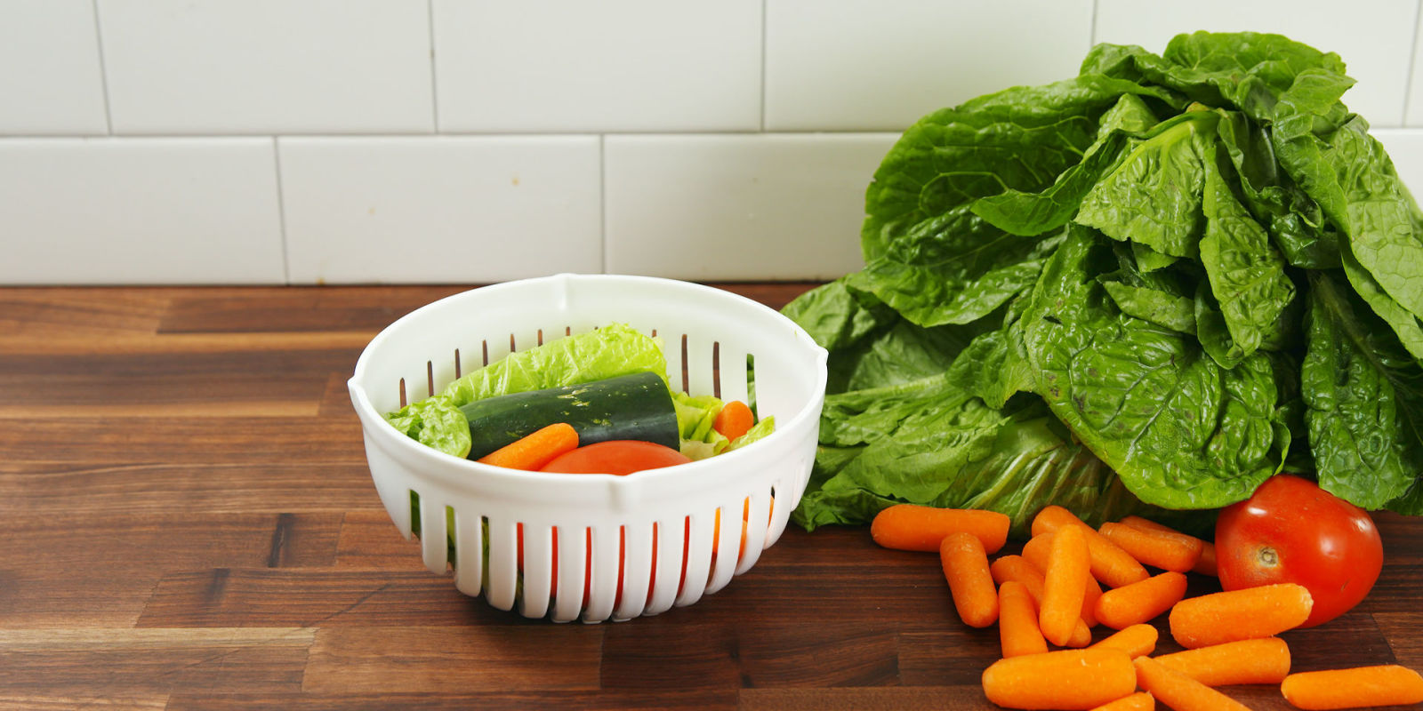 This Salad Cutter Chops All Of Your Vegetables In Seconds Salad