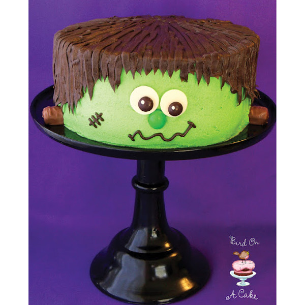 20 easy halloween cakes recipes and ideas for decorating halloween cake delishcom - Simple Halloween Cake Decorating Ideas 20 easy halloween cakes recipes and ideas for decorating halloween cake delishcom - Simple Halloween Cake Decorating Ideas
