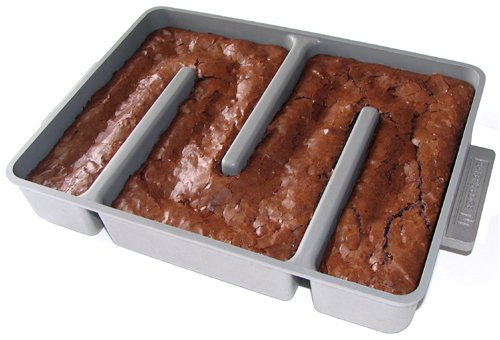 54f9437390b56_-_all_edges_pan_brownies_baked.jpg