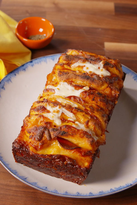 Pizza Pull-Apart Bread