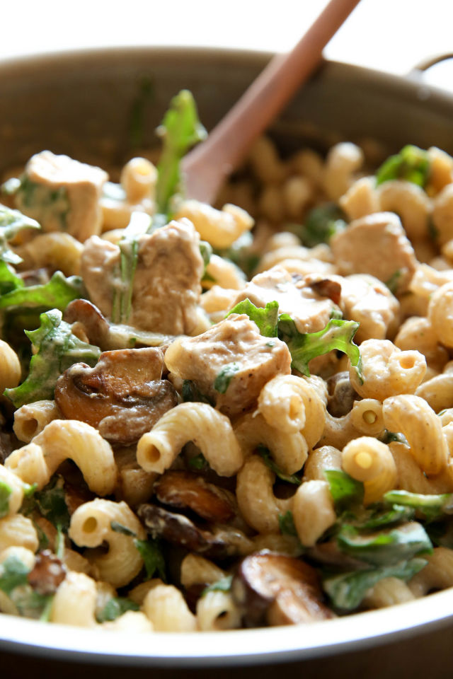 Creamy Chicken & Mushroom Pasta